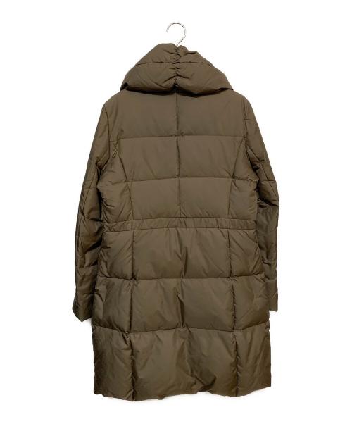 UNTITLED（アンタイトル）UNTITLED (アンタイトル) ダウンジャケット ベージュ サイズ:4 未使用品の古着・服飾アイテム