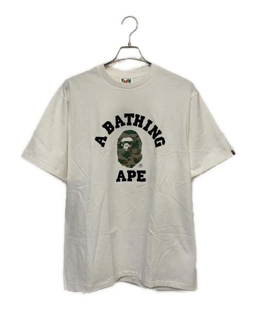 A BATHING APE（アベイシングエイプ）A BATHING APE (ア ベイシング エイプ) CAMO COLLEGE TEE ホワイト サイズ:XL 未使用品の古着・服飾アイテム