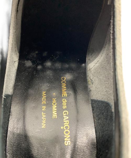 COMME des GARCONS HOMME（コムデギャルソン オム）COMME des GARCONS HOMME (コムデギャルソン オム) スウェードシューズ グレー サイズ:25の古着・服飾アイテム