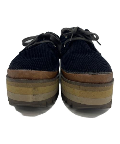 COMME des GARCONS HOMME PLUS（コムデギャルソンオムプリュス）COMME des GARCONS HOMME PLUS (コムデギャルソンオムプリュス) 厚底プラットフォームシャークソールコーデュロイシューズ ブラック サイズ:24.0の古着・服飾アイテム