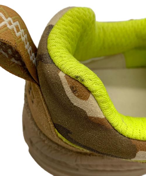 UGG（アグ）UGG (アグ) CA805 CAMO ブラウン×ライトグリーン サイズ:26の古着・服飾アイテム