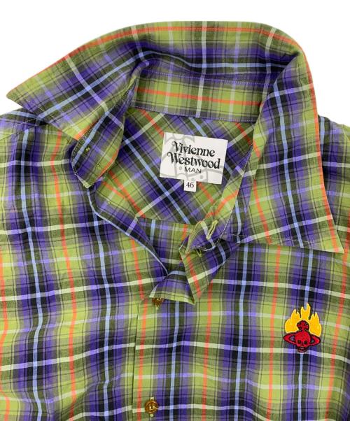 Vivienne Westwood man（ヴィヴィアン ウェストウッド マン）Vivienne Westwood man (ヴィヴィアン ウェストウッド マン) スカルオーブアシメ半袖シャツ グリーン×パープル サイズ:46の古着・服飾アイテム