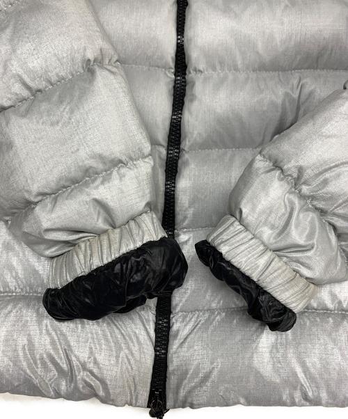 MONCLER（モンクレール）MONCLER (モンクレール) BADY ダウンジャケット シルバー サイズ:00の古着・服飾アイテム