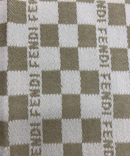 FENDI（フェンディ）FENDI (フェンディ) ウール100% マフラー ベージュ×ブラウンの古着・服飾アイテム