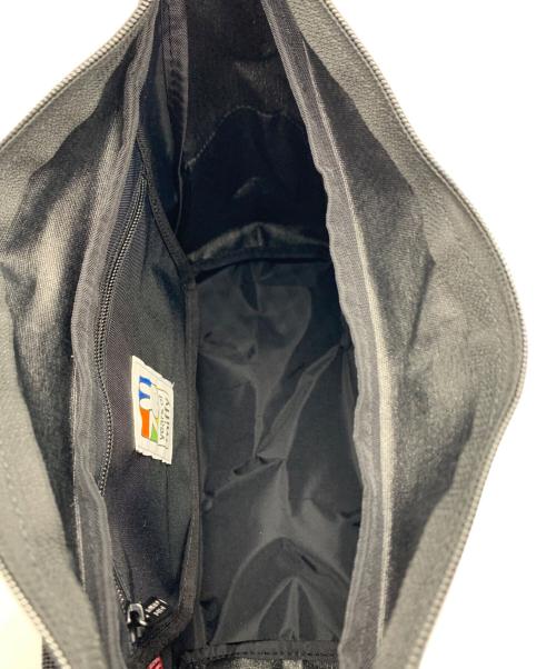 Manhattan Portage（マンハッタンポーテージ）Manhattan Portage (マンハッタンポーテージ) miffy (ミッフィ) ×miffyショルダーバッグ ブラック 未使用品の古着・服飾アイテム