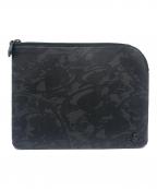 Vivienne Westwoodヴィヴィアンウエストウッド）の古着「クラッチバッグ」｜ブラック×グレー