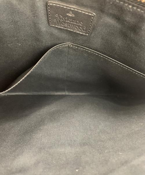 Vivienne Westwood（ヴィヴィアンウエストウッド）Vivienne Westwood (ヴィヴィアンウエストウッド) クラッチバッグ ブラック×グレーの古着・服飾アイテム