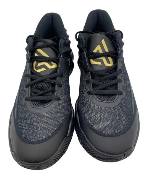 NIKE（ナイキ）NIKE (ナイキ) シューズ ブラック×ゴールド サイズ:27の古着・服飾アイテム