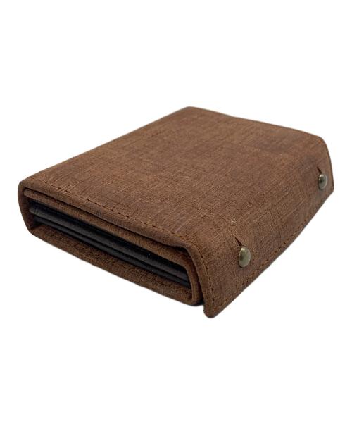 M+（エムピウ）m+ (エムピウ) 3つ折り財布 ブラウンの古着・服飾アイテム