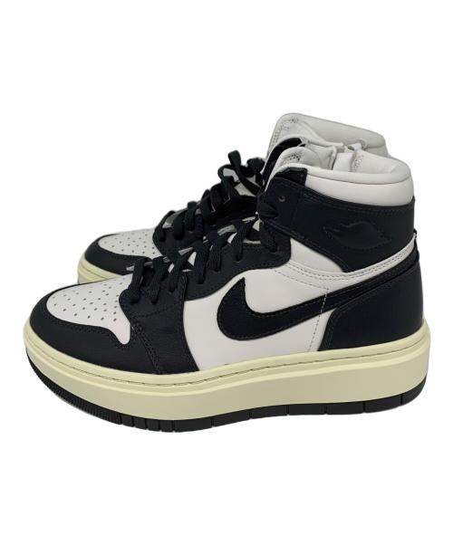 NIKE（ナイキ）NIKE (ナイキ) スニーカー ホワイト×ブラック サイズ:27の古着・服飾アイテム