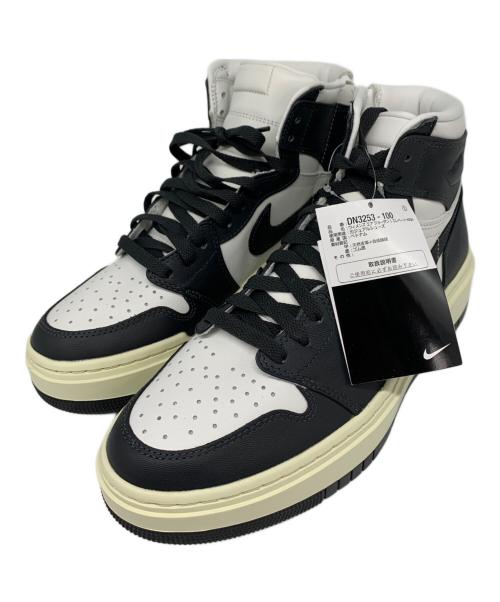 NIKE（ナイキ）NIKE (ナイキ) スニーカー ホワイト×ブラック サイズ:27の古着・服飾アイテム