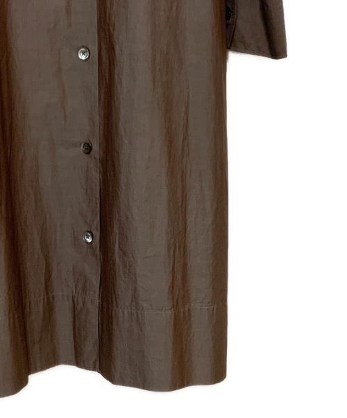 MARGARET HOWELL（マーガレットハウエル）MARGARET HOWELL (マーガレットハウエル) フリルカラーワンピース ブラウン サイズ:Ⅱの古着・服飾アイテム