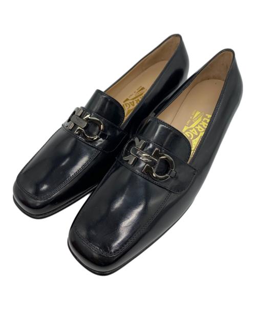Salvatore Ferragamo（サルヴァトーレ フェラガモ）Salvatore Ferragamo (サルヴァトーレ フェラガモ) ローファー ブラック サイズ:7 1/2の古着・服飾アイテム