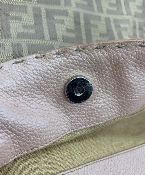 FENDI（フェンディ）FENDI (フェンディ) ズッカ トートバッグ ベージュの古着・服飾アイテム