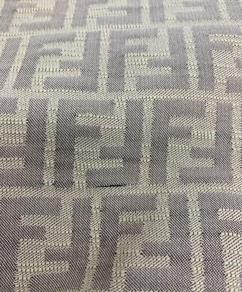 FENDI（フェンディ）FENDI (フェンディ) ズッカ トートバッグ ベージュの古着・服飾アイテム