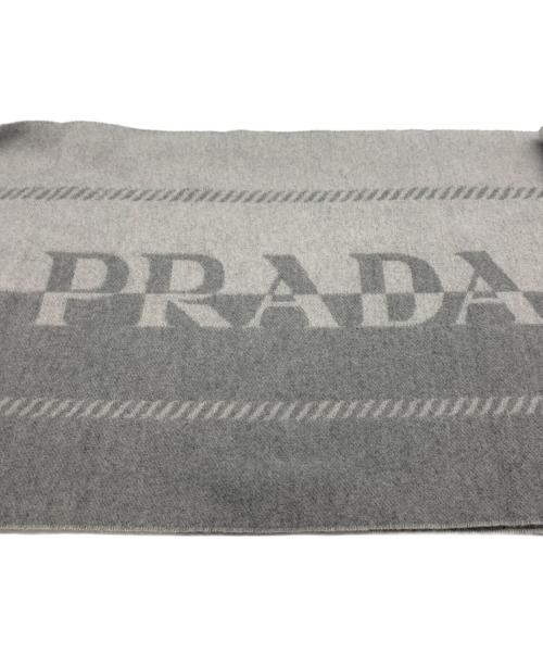 PRADA（プラダ）PRADA (プラダ) ウールマフラー グレーの古着・服飾アイテム