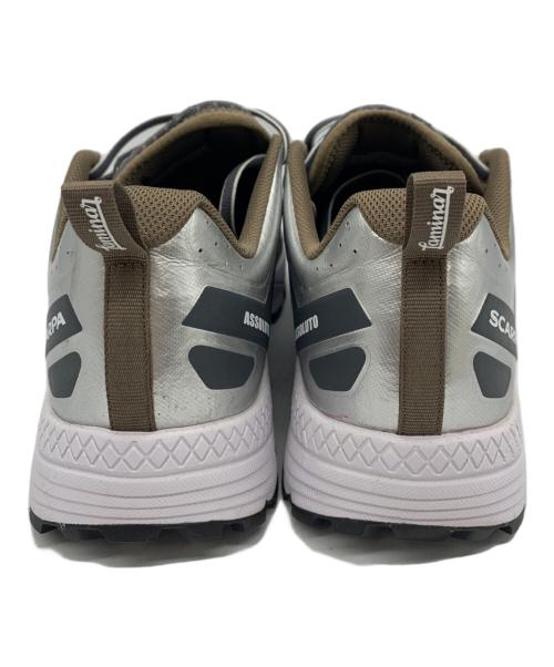 HERNO（ヘルノ）HERNO (ヘルノ) SCARPA (スカルパ) ローカットスニーカー グレー サイズ:27の古着・服飾アイテム