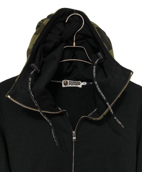A BATHING APE（ア ベイシング エイプ）A BATHING APE (ア ベイシング エイプ) ジップアップフーディー ブラック サイズ:Mの古着・服飾アイテム