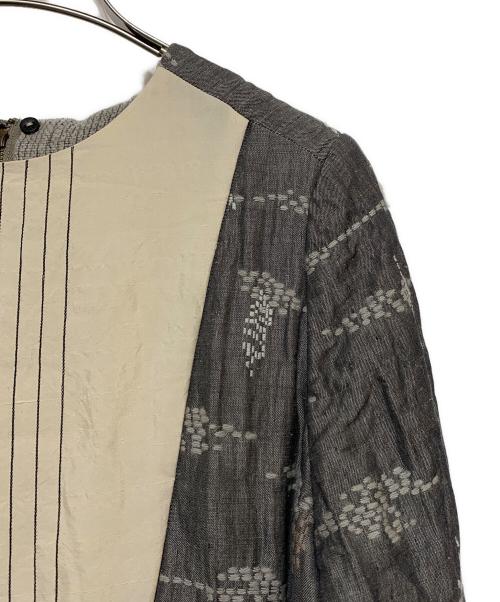 GASA*（ガサ）GASA* (ガサ) 長袖ワンピース グレー サイズ:記載なしの古着・服飾アイテム