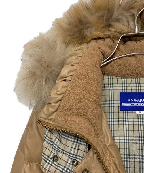 BURBERRY BLUE LABEL（バーバリー ブルー レーベル）BURBERRY BLUE LABEL (バーバリー ブルー レーベル) ダウンジャケット ブラウン サイズ:38の古着・服飾アイテム