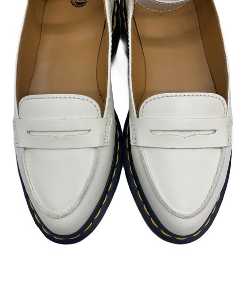 Dr.Martens（ドクターマーチン）Dr.Martens (ドクターマーチン) アンクルストラップコインローファー ホワイト サイズ:UK5の古着・服飾アイテム