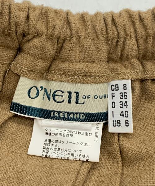 O'NEIL OF DUBLIN（オニールオブダブリン）O'NEIL OF DUBLIN (オニールオブダブリン) ラッププリーツスカート ベージュ×ネイビー サイズ:36の古着・服飾アイテム