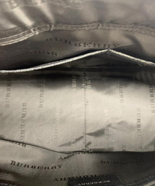 BURBERRY（バーバリー）BURBERRY (バーバリー) ハンドバッグ ブラックの古着・服飾アイテム