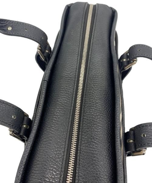 BURBERRY（バーバリー）BURBERRY (バーバリー) ハンドバッグ ブラックの古着・服飾アイテム