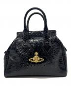 Vivienne Westwood ANGLOMANIAヴィヴィアンウエストウッドアングロマニア）の古着「型押しハンドバッグ」｜ブラック