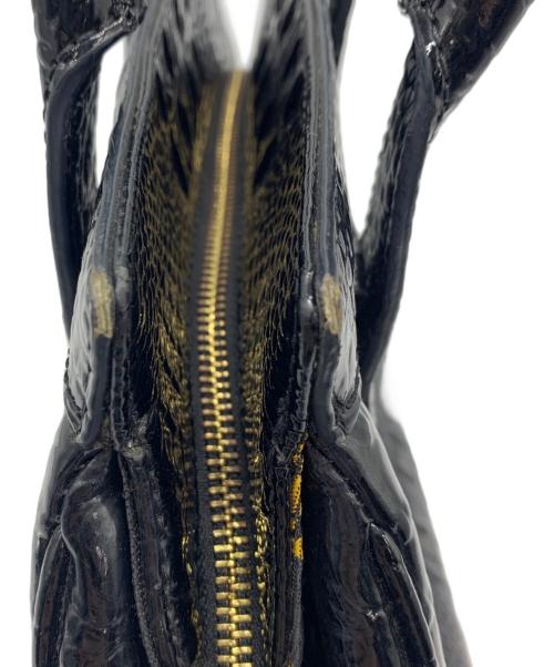 Vivienne Westwood ANGLOMANIA（ヴィヴィアンウエストウッドアングロマニア）VIVIENNE WESTWOOD ANGLOMANIA (ヴィヴィアンウエストウッドアングロマニア) 型押しハンドバッグ ブラックの古着・服飾アイテム