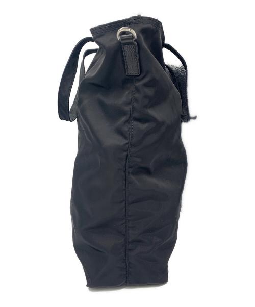 PRADA（プラダ）PRADA (プラダ) ナイロンショルダーバッグ ブラックの古着・服飾アイテム