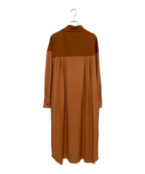 ZUCCA（ズッカ）ZUCCA (ズッカ) シャツドッキングジャージィー ワンピース オレンジ×ブラウン サイズ:M 未使用品の古着・服飾アイテム