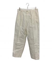 NEAT×CARUSO（ニート×カルーゾ）の古着「タックパンツ」｜ホワイト