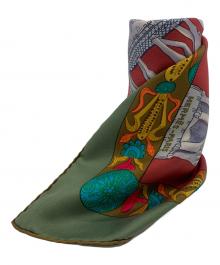 HERMES（エルメス）の古着「カレ90　TORANA 塔門」｜レッド×グリーン