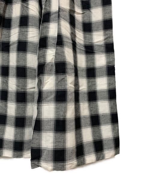 JOURNAL STANDARD（ジャーナルスタンダード）JOURNAL STANDARD (ジャーナルスタンダード) レーヨンアサタックワイドキュロット ホワイト×ブラック サイズ:36 未使用品の古着・服飾アイテム