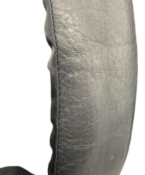 chi wata（チワタ）chi wata (チワタ) スクエアリュック ブラックの古着・服飾アイテム