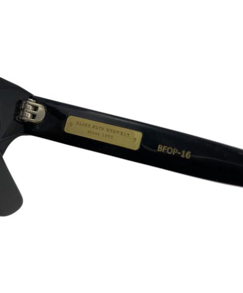 BLACK FLYS（ブラックフライズ）BLACK FLYS (ブラックフライズ) サングラス ブラックの古着・服飾アイテム