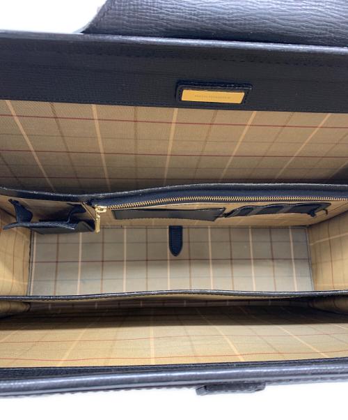 BURBERRY（バーバリー）BURBERRY (バーバリー) ドクターバッグ ブラックの古着・服飾アイテム