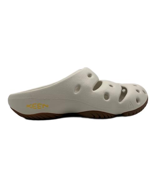 KEEN（キーン）KEEN (キーン)  YOGUIコンフォートサンダル ホワイト サイズ:27の古着・服飾アイテム