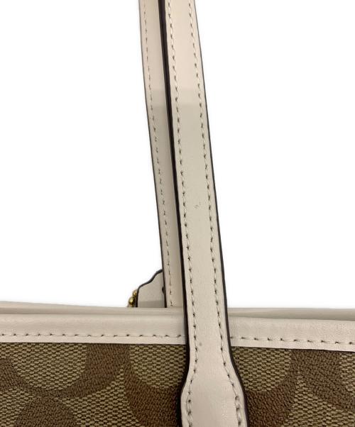 COACH（コーチ）COACH (コーチ) シティートート シグネチャー キャンパス・ホース アンド スレイ キングラム カーキの古着・服飾アイテム