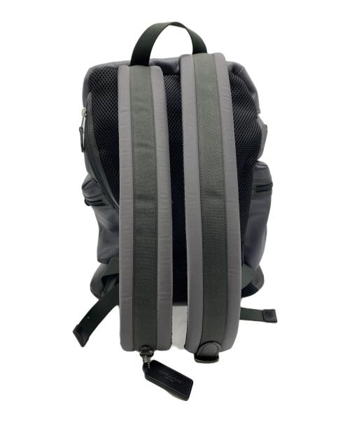 COACH（コーチ）COACH (コーチ) パーフォレイテッドバックパック ブラックの古着・服飾アイテム