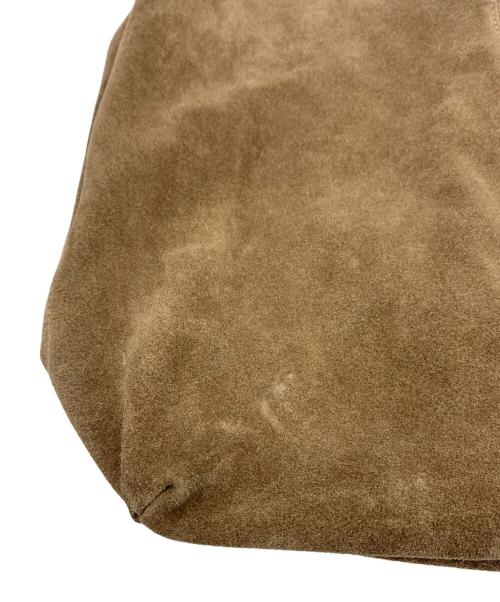 AULENTTI（オウレンティ）AULENTTI (オウレンティ) トライアングルバッグ ブラウンの古着・服飾アイテム