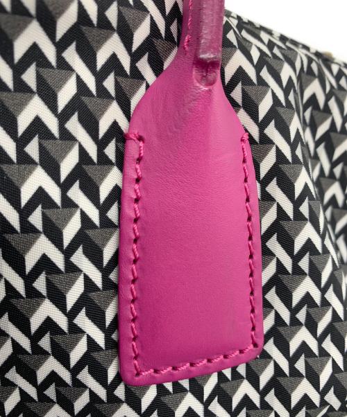 ROBERTA PIERI（ロベルタピエリ）ROBERTA PIERI (ロベルタピエリ) タタミ トートバッグ ブラック×ホワイト×パープルの古着・服飾アイテム