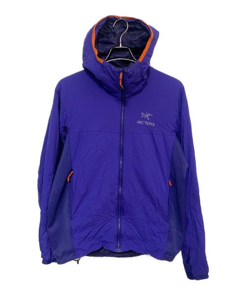ARC'TERYX（アークテリクス）ARC'TERYX (アークテリクス) ATOM LT HOODY パープル サイズ:Mの古着・服飾アイテム
