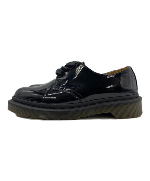 Dr.Martens（ドクターマーチン）Dr.Martens (ドクターマーチン) BEAMS (ビームス) ×BEAMSエナメルリボンシューズ ブラック サイズ:UK3の古着・服飾アイテム