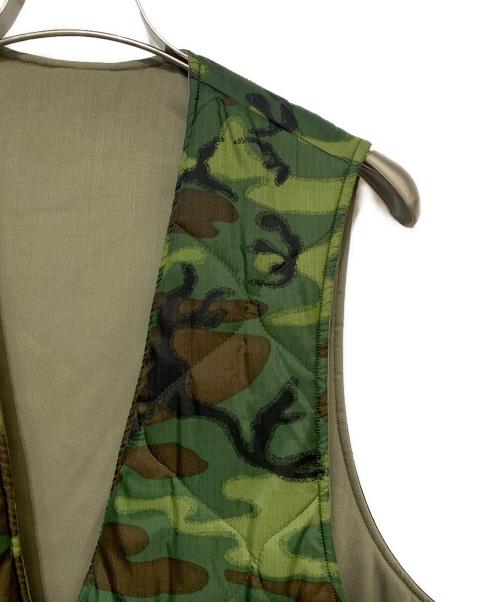 MODUCT（モダクト）MODUCT (モダクト) リバーシブル中綿ベスト グリーン サイズ:記載なしの古着・服飾アイテム