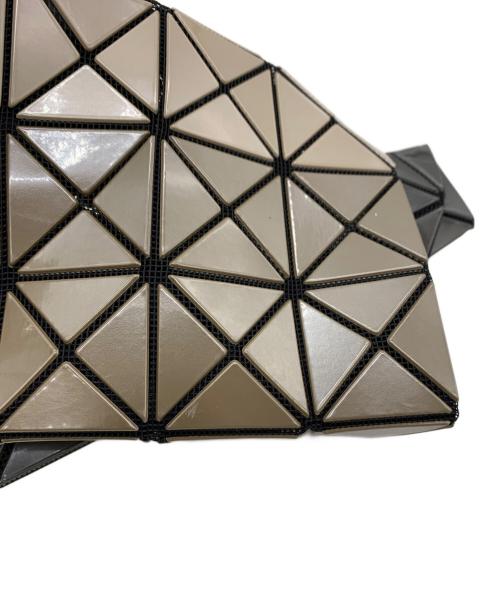 ISSEY MIYAKE（イッセイミヤケ）ISSEY MIYAKE (イッセイミヤケ) BAO BAOトートバッグ ブラウン×グレーの古着・服飾アイテム