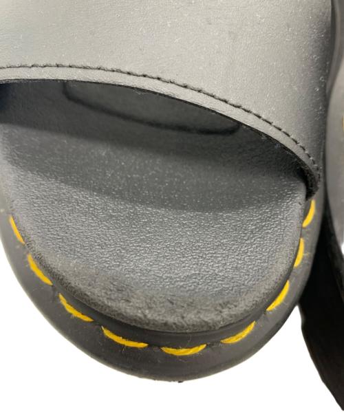 Dr.Martens（ドクターマーチン）Dr.Martens (ドクターマーチン) サンダル ブラック サイズ:US7の古着・服飾アイテム