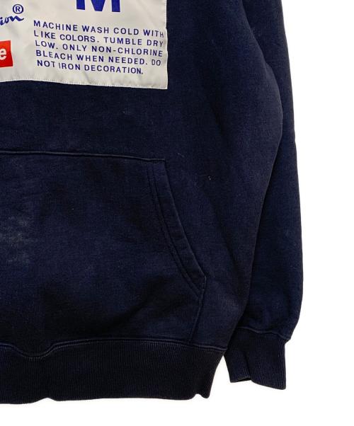 SUPREME（シュプリーム）Supreme (シュプリーム) Champion (チャンピオン) Label Hooded Sweatshirt ネイビー サイズ:Mの古着・服飾アイテム