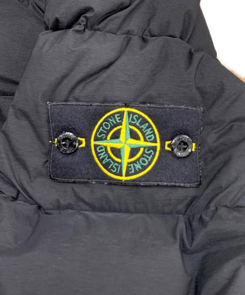 STONE ISLAND（ストーンアイランド）STONE ISLAND (ストーンアイランド) ナイロンサテン ガーメントダイ スタンドカラー ダウンジャケッ ブラック サイズ:Ｌの古着・服飾アイテム